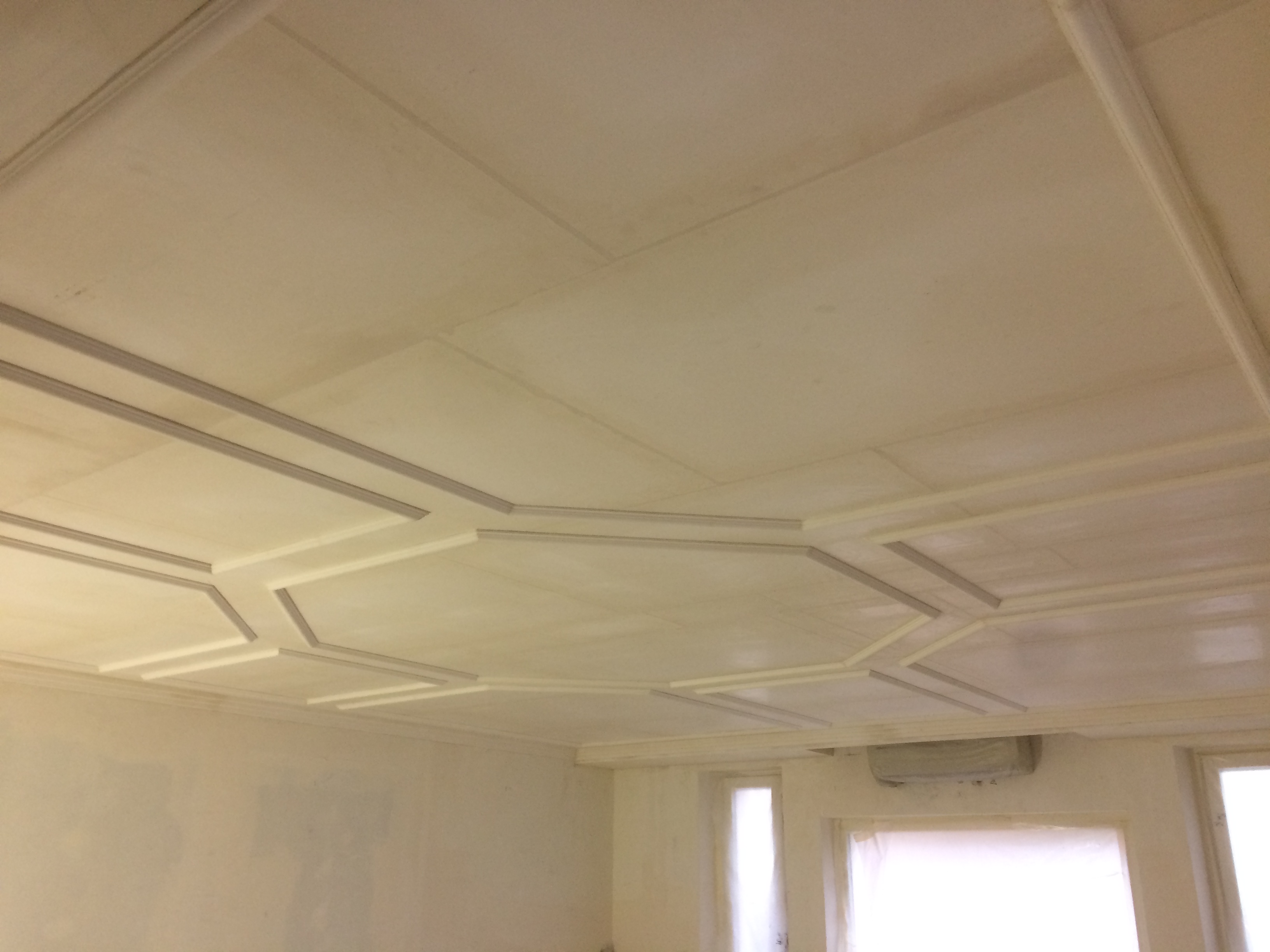 Le Crillon - Restauration des décors en staff du prestigieux hôtel