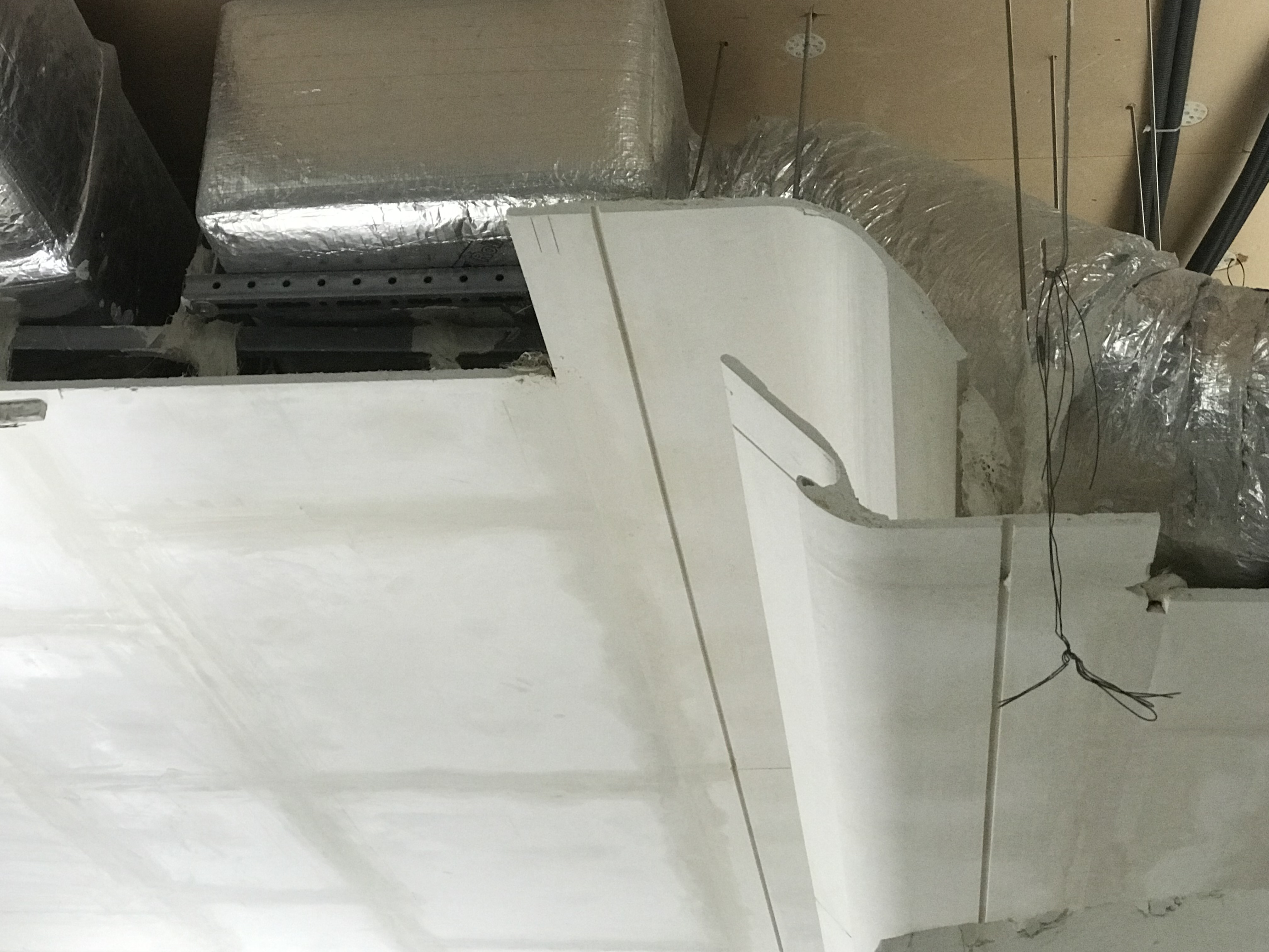 Boutique Dior - Ornements et finitions pour la boutique cannoise